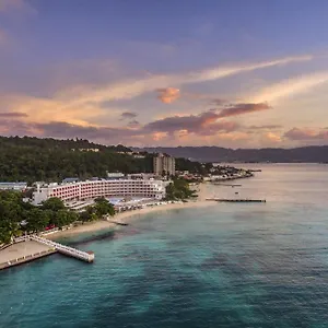 Grand Decameron Cornwall Beach, A Trademark Montego Bay